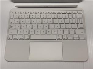 APPLE MAGIC KEYBOARD FOLIO IPAD 10TH GEN A2695 IN GOOD CONDITION Good | Buya